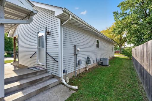 619 7th Street, Newport, MN 55055