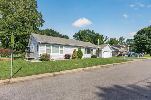 619 7th Street, Newport, MN 55055