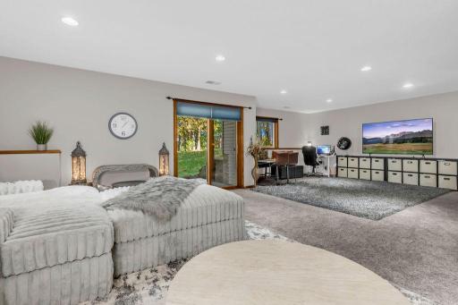 435 147th Lane NE, Ham Lake, MN 55304