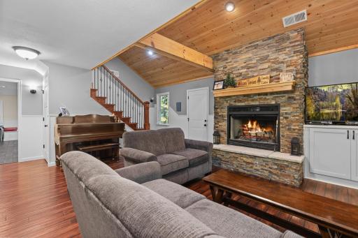 27499 W Twin Lake Drive, Pequot Lakes, MN 56472
