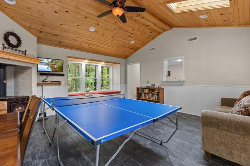 27499 W Twin Lake Drive, Pequot Lakes, MN 56472