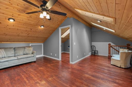 27499 W Twin Lake Drive, Pequot Lakes, MN 56472