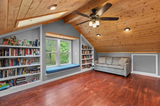 27499 W Twin Lake Drive, Pequot Lakes, MN 56472