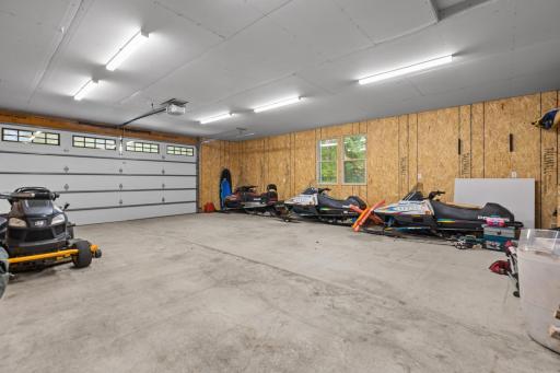 27499 W Twin Lake Drive, Pequot Lakes, MN 56472