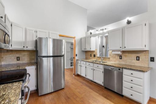 10470 169th Street W, Lakeville, MN 55044
