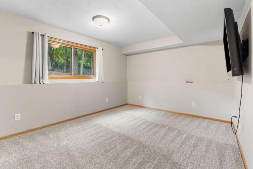10470 169th Street W, Lakeville, MN 55044