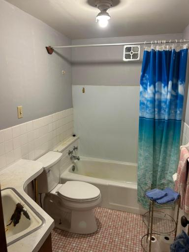 16827 Walden Ave pic 1g.jpg