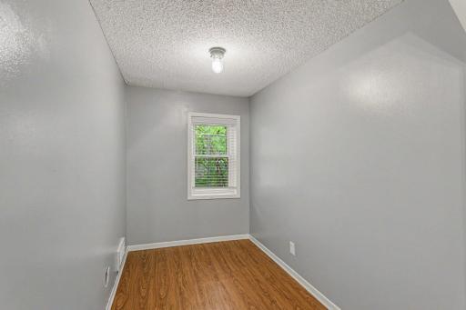 231 Longfellow Street NE, Fridley, MN 55432