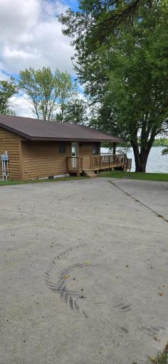 2486 Oliver Avenue SW, Cokato, MN 55321