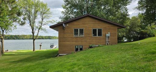 2486 Oliver Avenue SW, Cokato, MN 55321