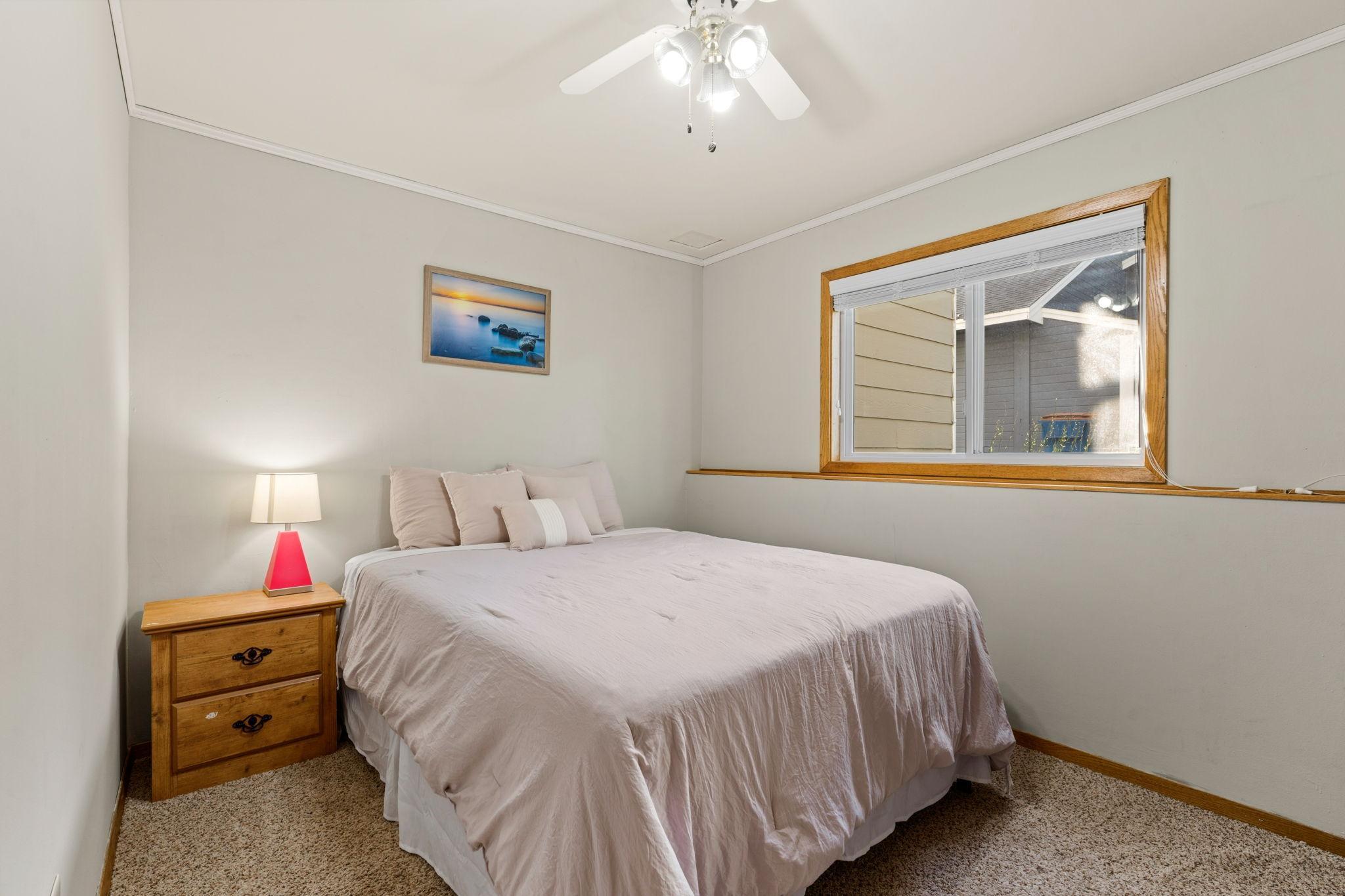 32-web-or-mls-6008 114th Ln N-32.jpg