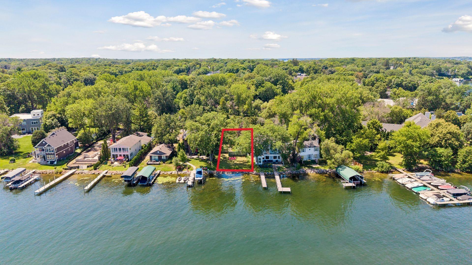 Property photo for 2809 Mckenzie Point Road, Minnetonka, MN 55391