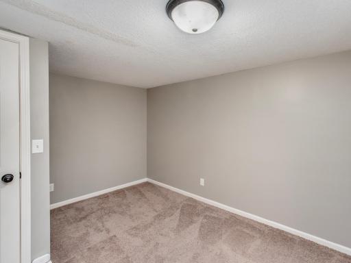 3512 34th Avenue S, Minneapolis, MN 55406