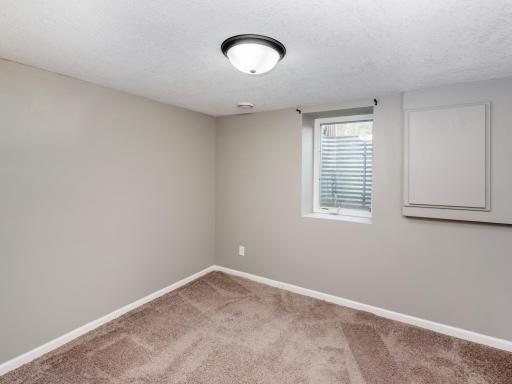 3512 34th Avenue S, Minneapolis, MN 55406