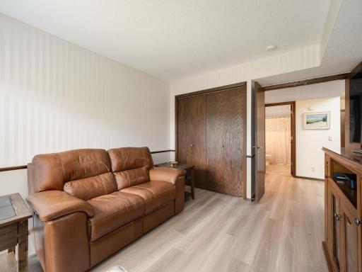 9700 Portland Avenue S, 331, Minneapolis, MN 55420