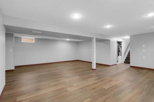 3740 Perry Avenue N, Robbinsdale, MN 55422