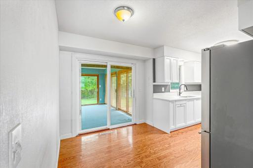 5230 Oconnell Drive, Saint Paul, MN 55112