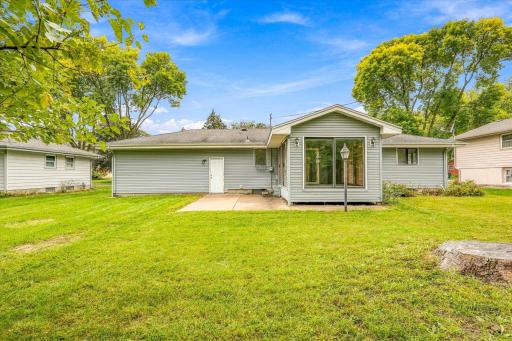 5230 Oconnell Drive, Saint Paul, MN 55112