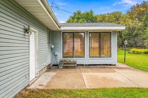 5230 Oconnell Drive, Saint Paul, MN 55112