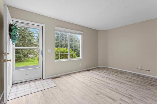 13092 Murdock Terrace, Eden Prairie, MN 55347