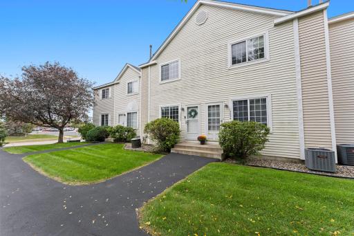 13092 Murdock Terrace, Eden Prairie, MN 55347