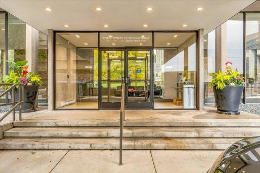 19 S 1st Street, B703, Minneapolis, MN 55401