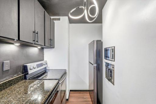19 S 1st Street, B703, Minneapolis, MN 55401