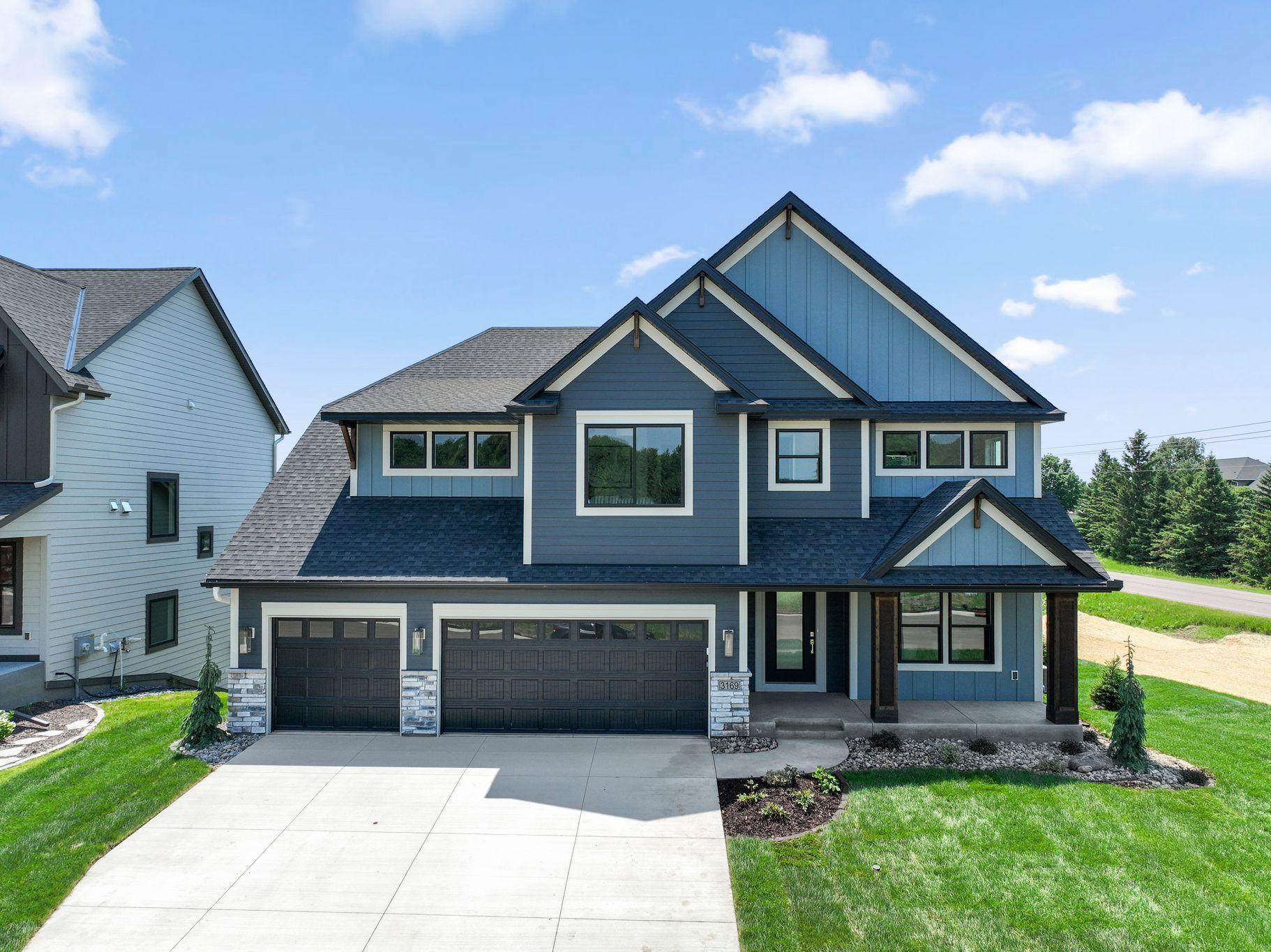 Beautiful four sided architecture