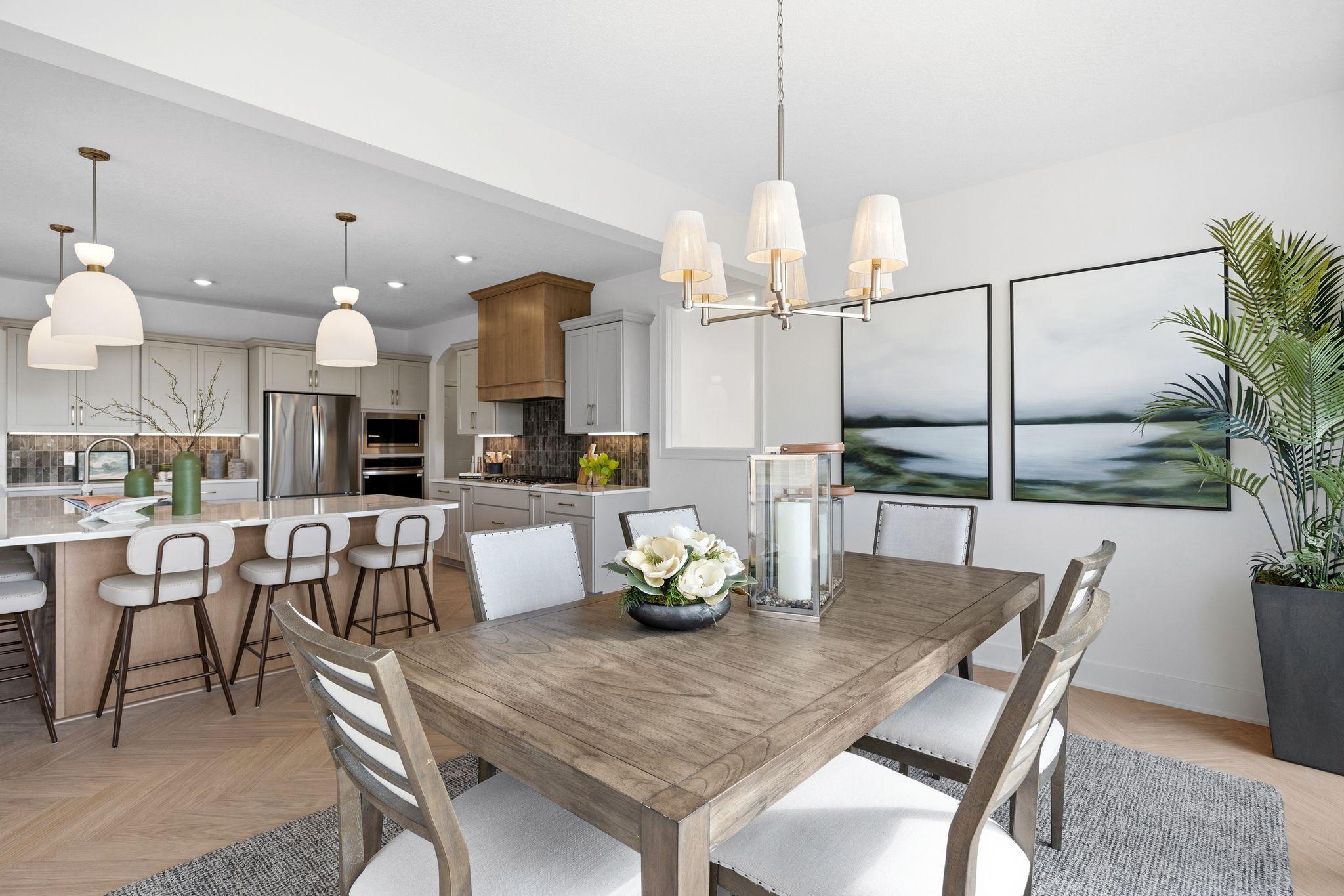 Bump out dining room surrounded by windows