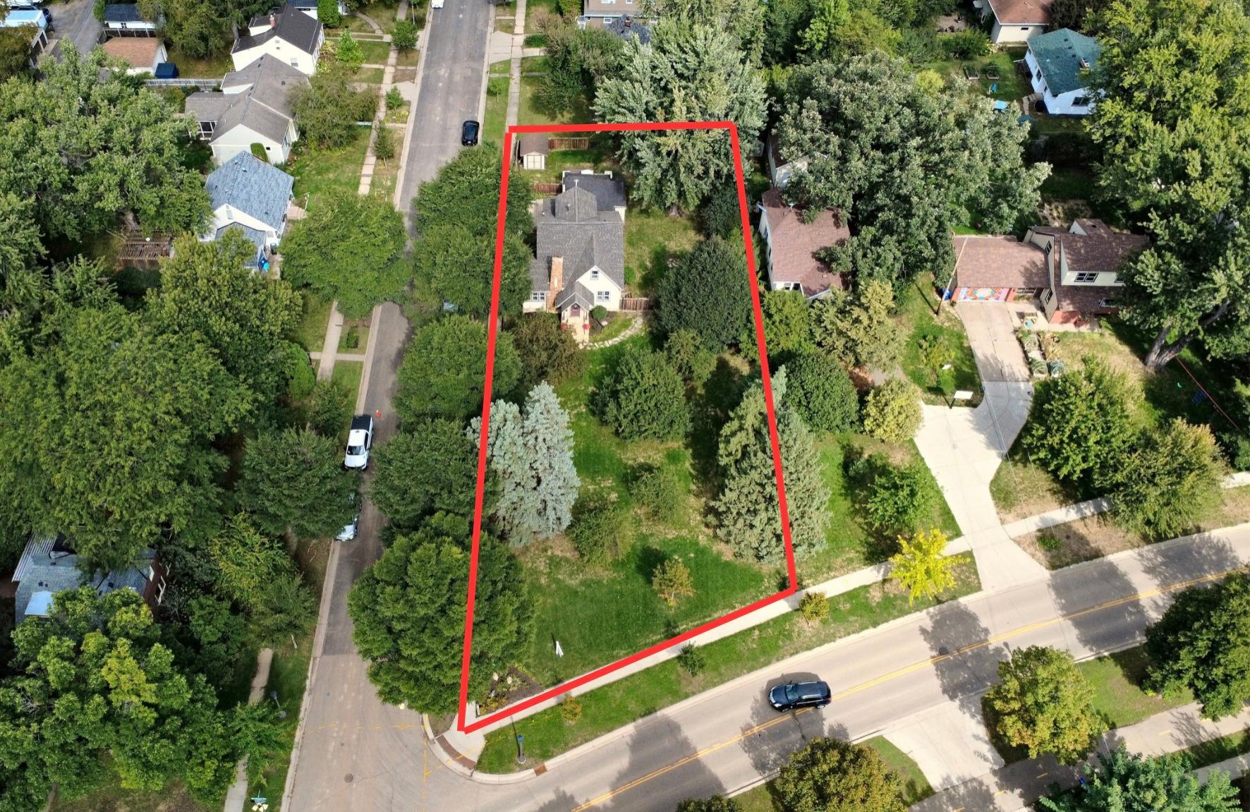 Property photo for 705 Wheelock Parkway W, Saint Paul, MN 55117