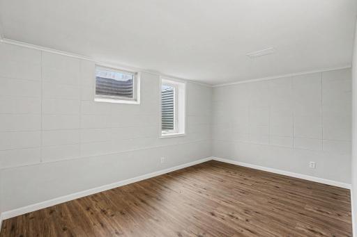 6117 France Avenue S, Edina, MN 55410