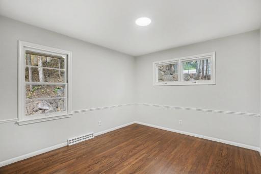 6117 France Avenue S, Edina, MN 55410