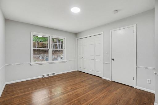 6117 France Avenue S, Edina, MN 55410