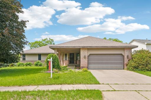 8912 Vincent Place, Minneapolis, MN 55431