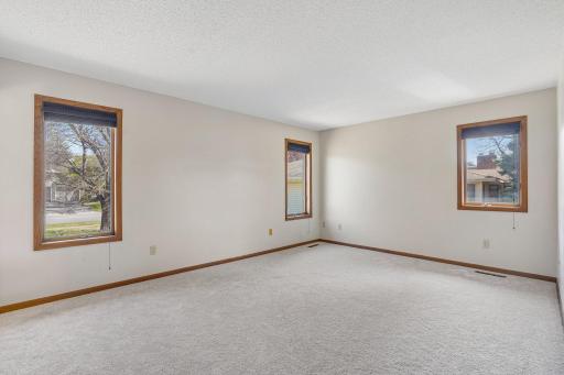 8912 Vincent Place, Minneapolis, MN 55431