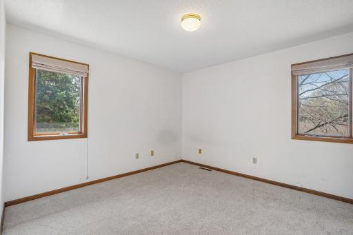 8912 Vincent Place, Minneapolis, MN 55431
