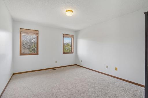 8912 Vincent Place, Minneapolis, MN 55431