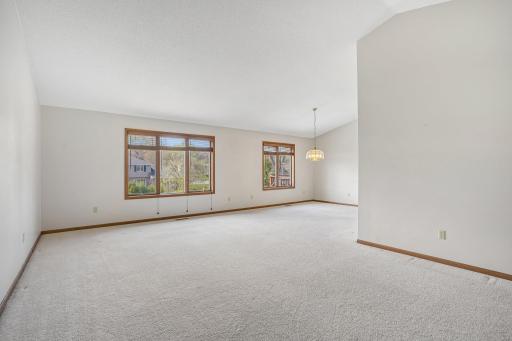 8912 Vincent Place, Minneapolis, MN 55431