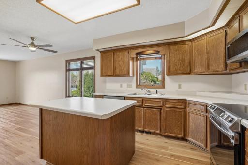 8912 Vincent Place, Minneapolis, MN 55431