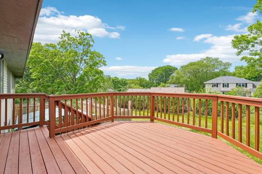 8912 Vincent Place, Minneapolis, MN 55431