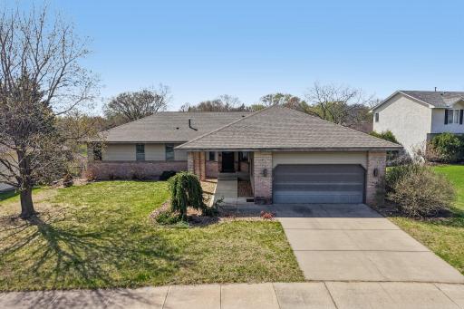 8912 Vincent Place, Minneapolis, MN 55431