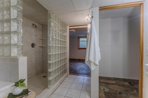 6938 5th Avenue S, Richfield, MN 55423