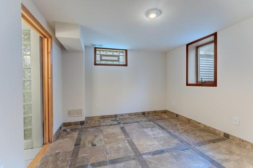 6938 5th Avenue S, Richfield, MN 55423