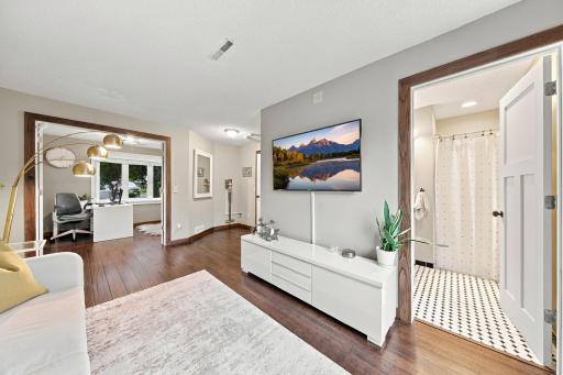 6625 Harlan Drive, Eden Prairie, MN 55346