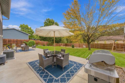 6625 Harlan Drive, Eden Prairie, MN 55346