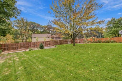 6625 Harlan Drive, Eden Prairie, MN 55346