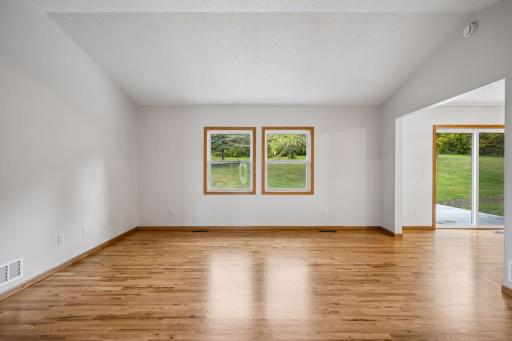 2485 Hamlin Avenue SE, Buffalo, MN 55313