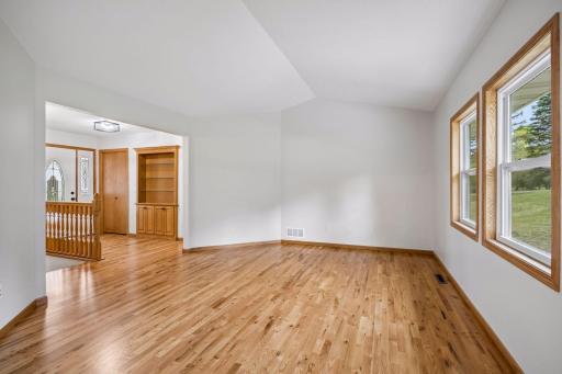 2485 Hamlin Avenue SE, Buffalo, MN 55313