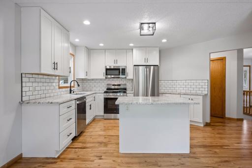 2485 Hamlin Avenue SE, Buffalo, MN 55313