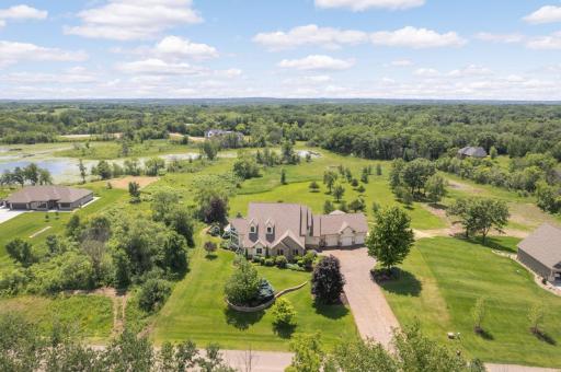 9721 Frontier Lane, Lakeville, MN 55044
